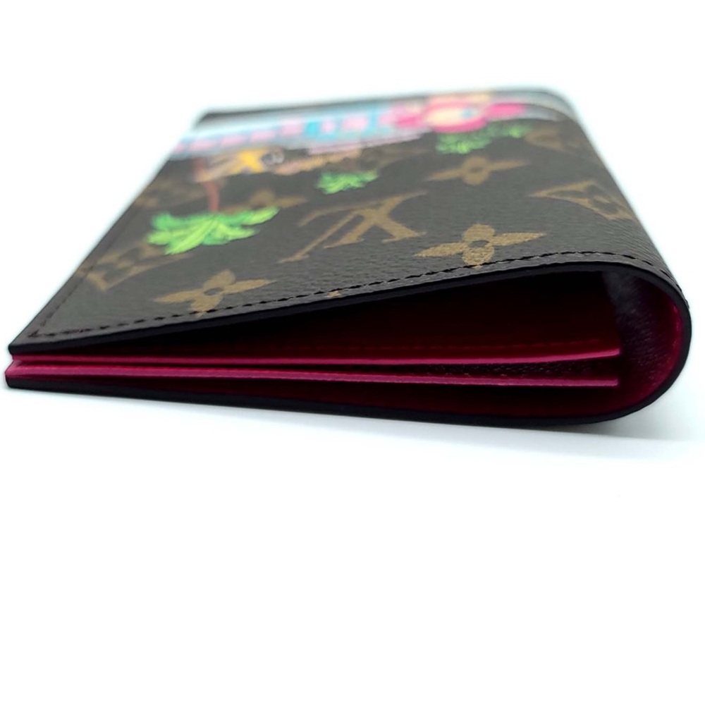 Louis Vuitton Black Monogram Passport Cover Christmas Animation 2021 - Picture 7 of 15